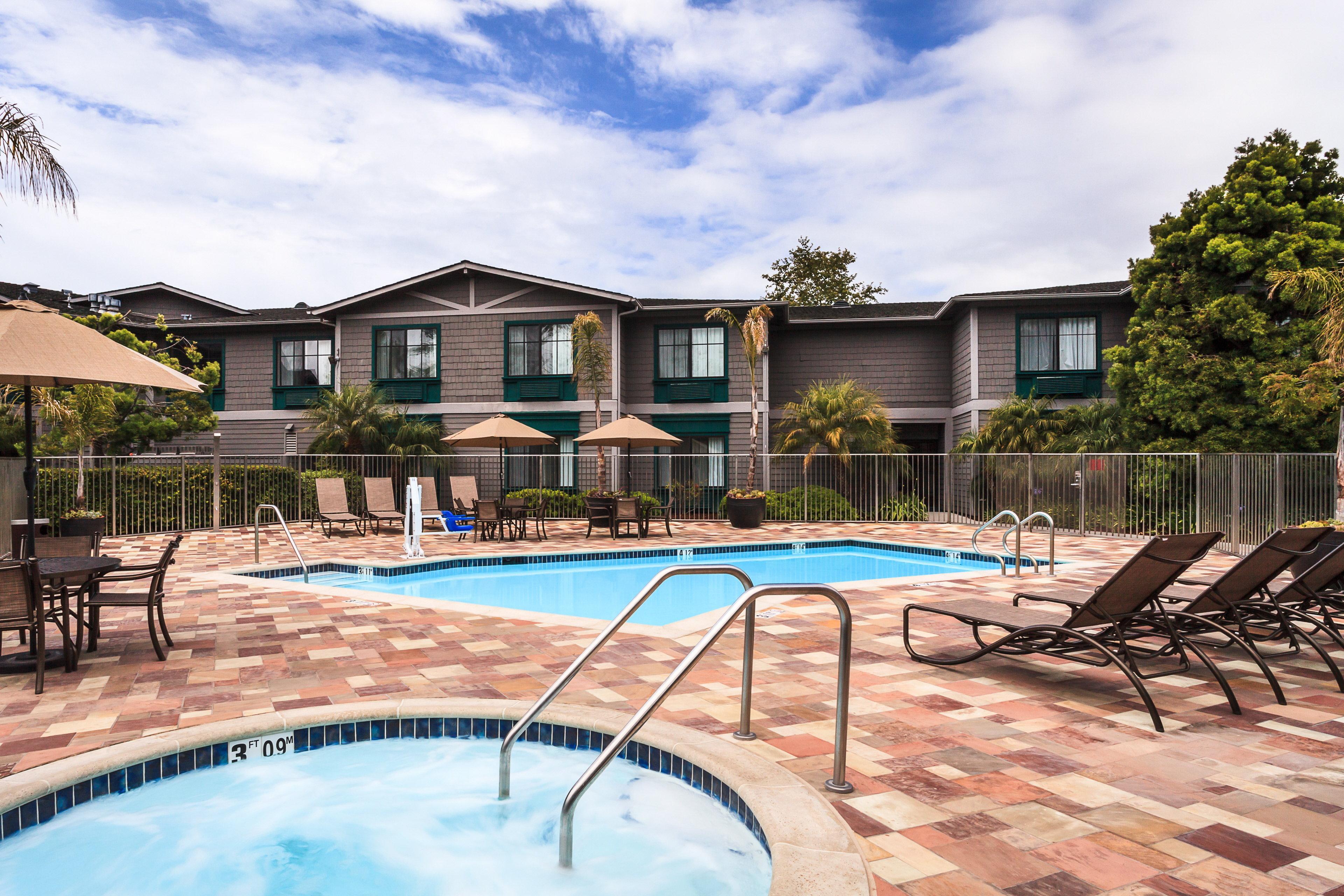 Holiday Inn Express & Suites Carpinteria By Ihg Kültér fotó