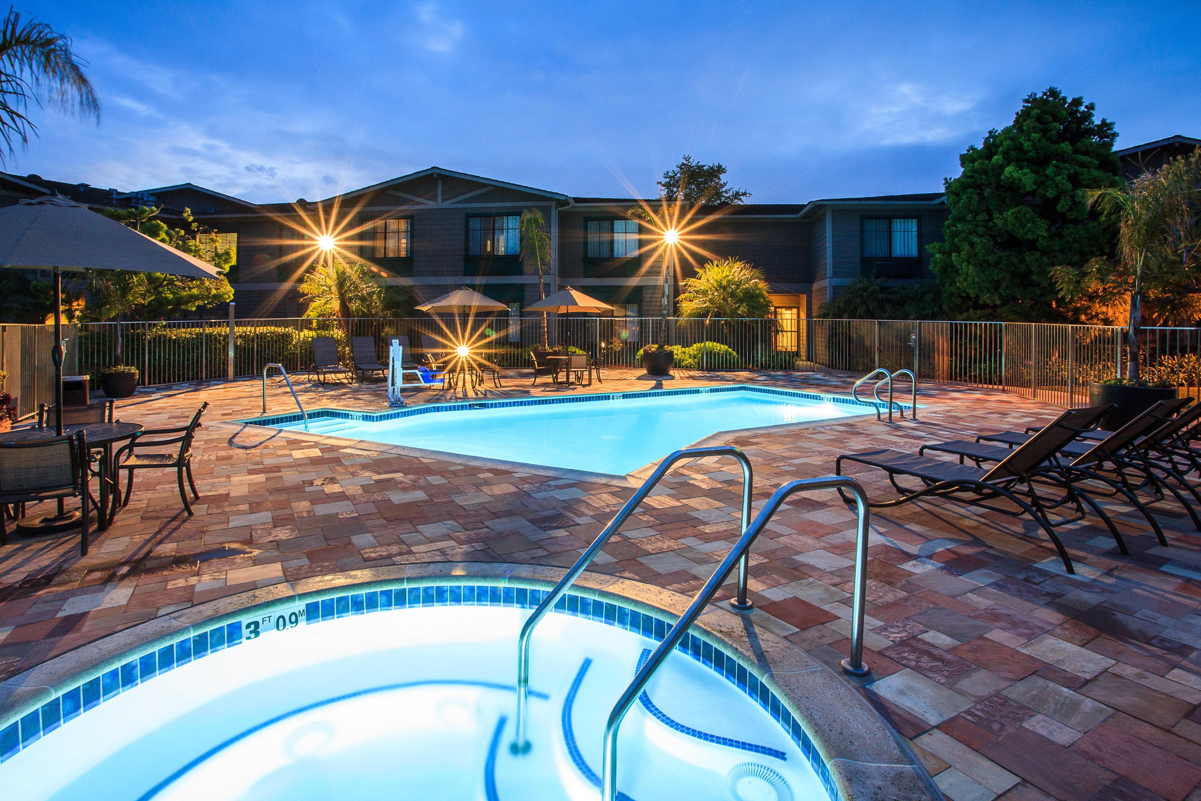 Holiday Inn Express & Suites Carpinteria By Ihg Kültér fotó